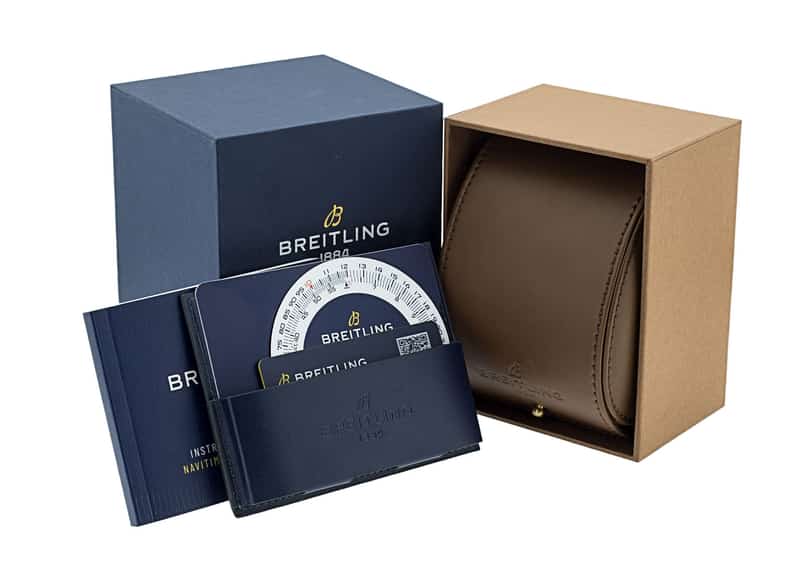 Breitling Navitimer 01 AB0121